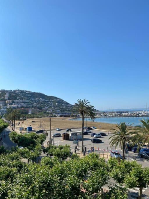 Primera Linea De Mar Y Playa Rosas Exterior foto